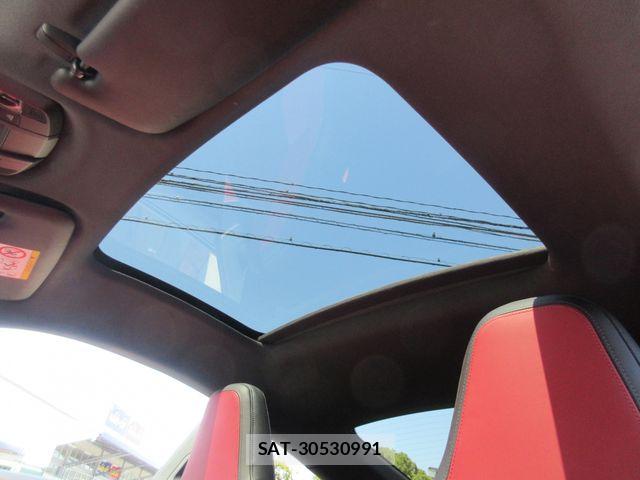 Porsche 911 2025-05 6816560-16