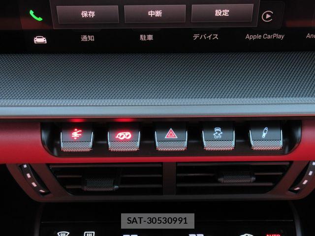Porsche 911 2025-05 6816560-25