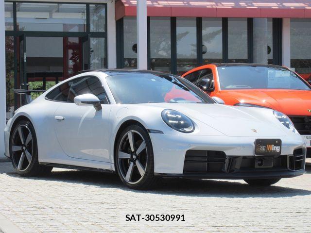 Porsche 911 2025-05 6816560-3
