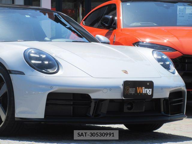 Porsche 911 2025-05 6816560-4