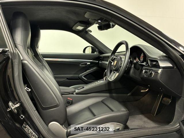 Porsche 911 2019-03 6816561-1
