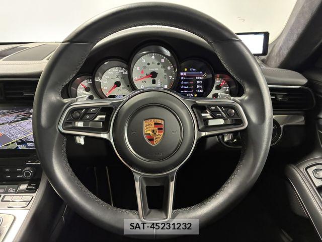 Porsche 911 2019-03 6816561-21