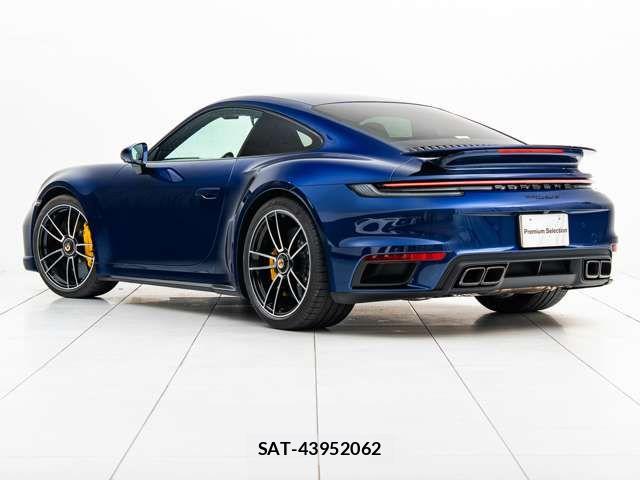 Porsche 911 2020-10 6816562-10