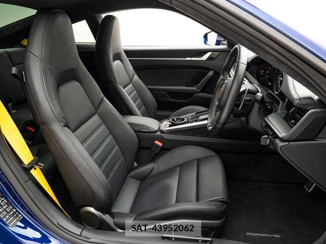 Porsche 911 2020-10 6816562-15