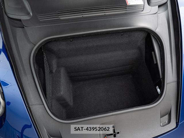 Porsche 911 2020-10 6816562-28