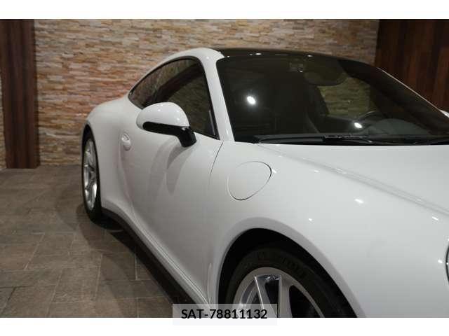 Porsche 911 2015-06 6911146-13
