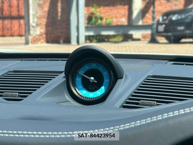 Porsche 911 2025-01 6911145-9