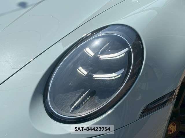 Porsche 911 2025-01 6911145-3