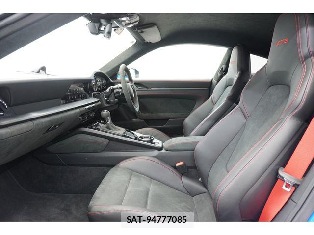 Porsche 911 2022-08 6911143-15