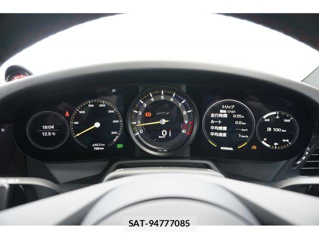 Porsche 911 2022-08 6911143-24