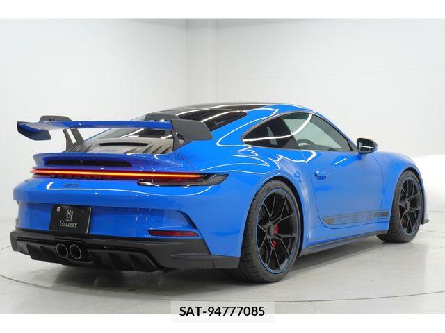 Porsche 911 2022-08 6911143-5