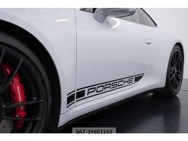 Porsche 911 2024-08 6911140-9