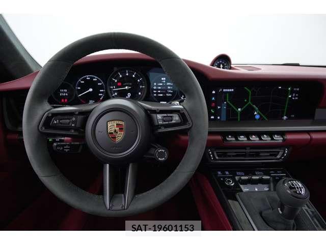 Porsche 911 2024-08 6911140-6