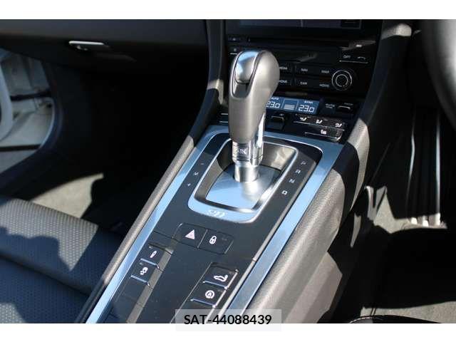 Porsche 911 2016-12 7060215-12