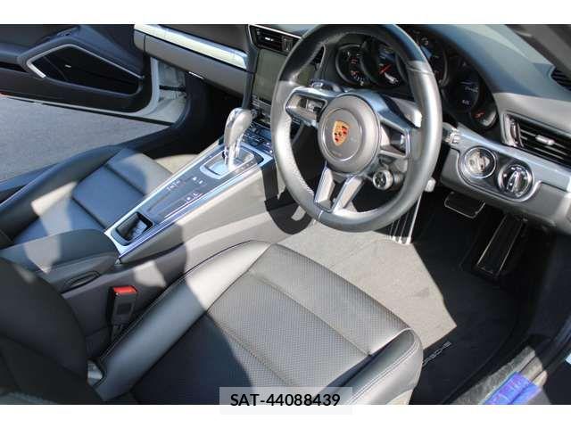 Porsche 911 2016-12 7060215-1