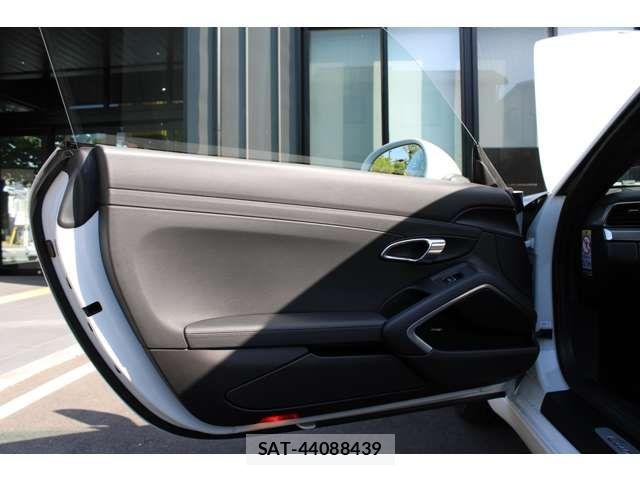 Porsche 911 2016-12 7060215-3