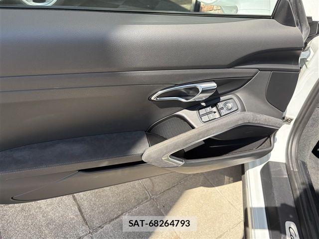 Porsche 911 2015-01 7060214-10
