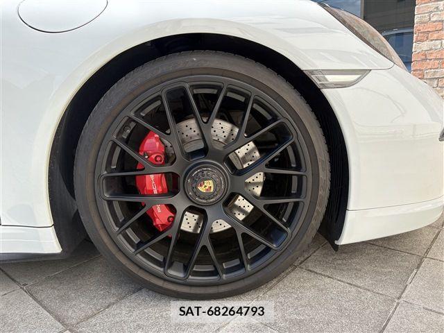 Porsche 911 2015-01 7060214-23