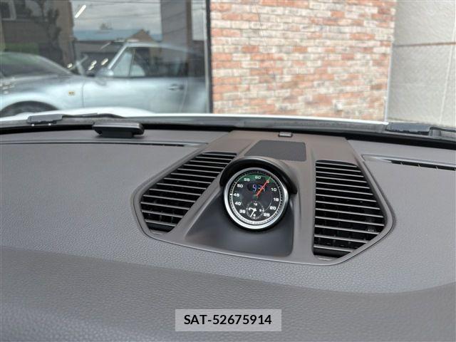 Porsche 911 2015-04 7060213-15