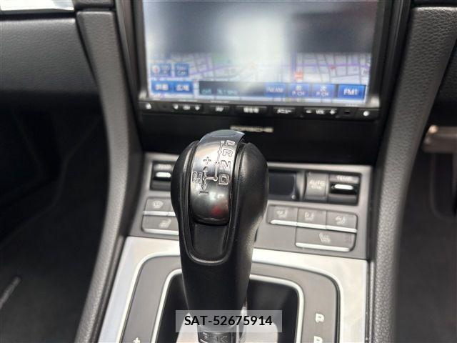 Porsche 911 2015-04 7060213-17