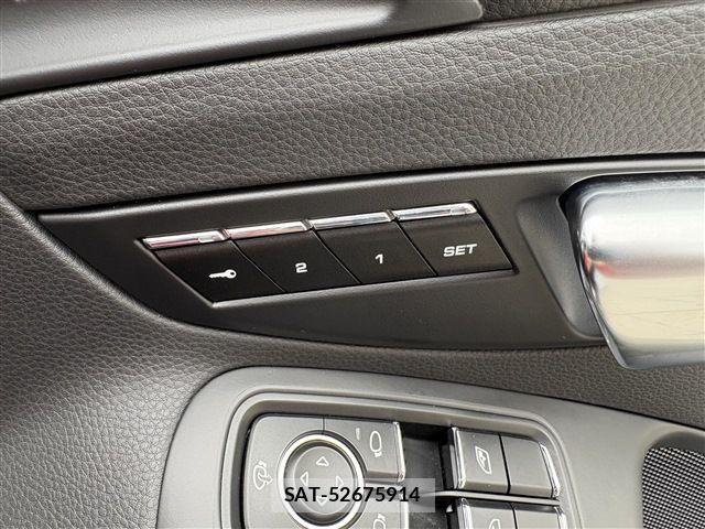 Porsche 911 2015-04 7060213-19