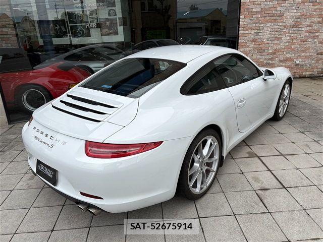 Porsche 911 2015-04 7060213-5