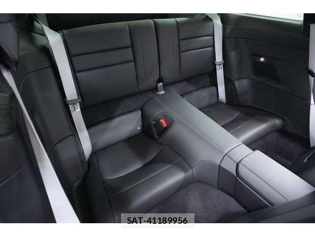 Porsche 911 2025-07 7223543-11