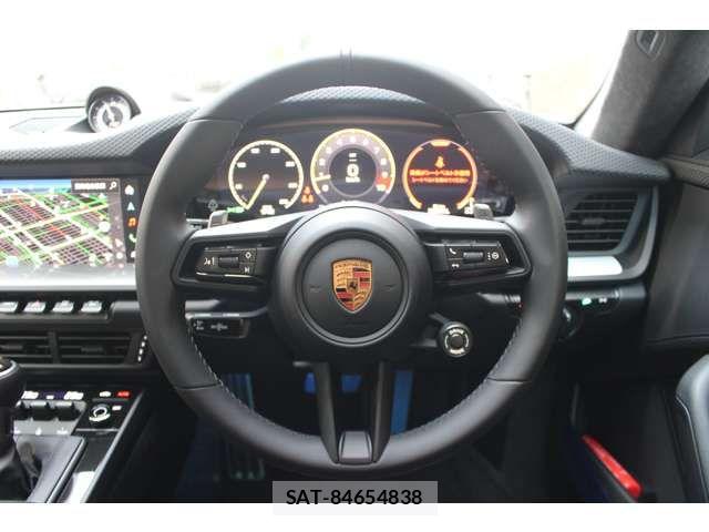Porsche 911 2026-04 7223545-9