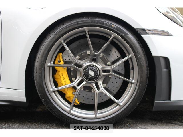 Porsche 911 2026-04 7223545-22