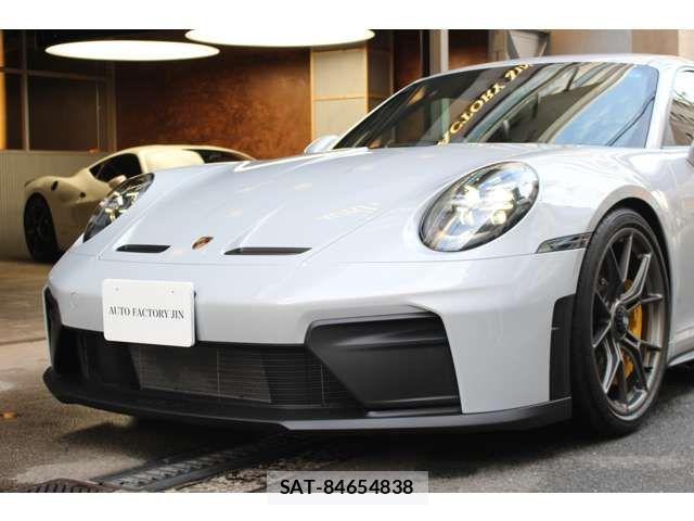 Porsche 911 2026-04 7223545-6