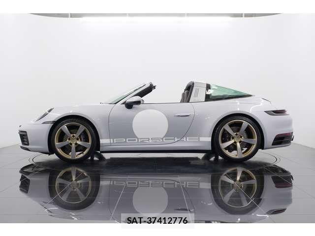 Porsche 911 2024-11 7223540-16