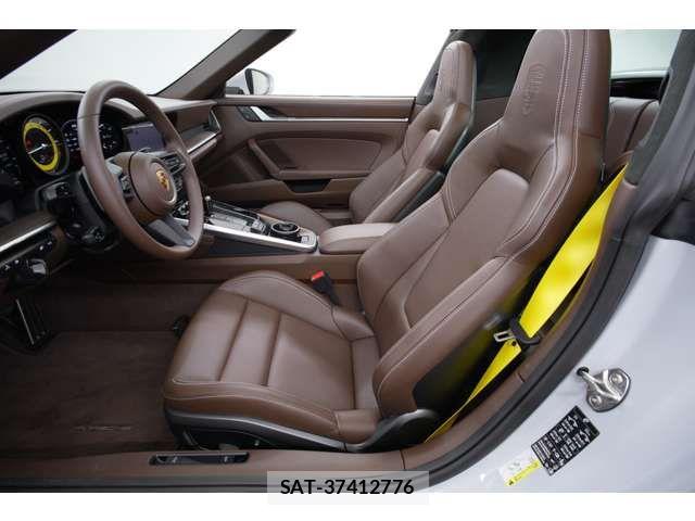 Porsche 911 2024-11 7223540-1