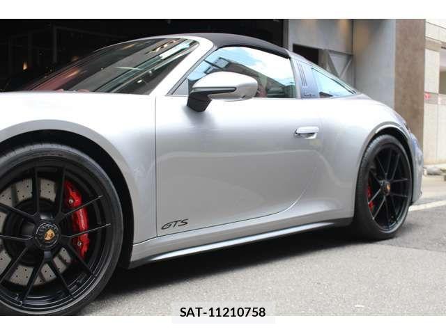 Porsche 911 2026-04 7223548-14