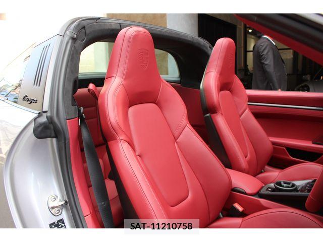 Porsche 911 2026-04 7223548-22