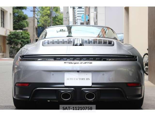 Porsche 911 2026-04 7223548-2