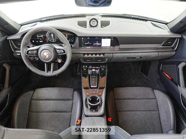 Porsche 911 2026-02 7250361-1