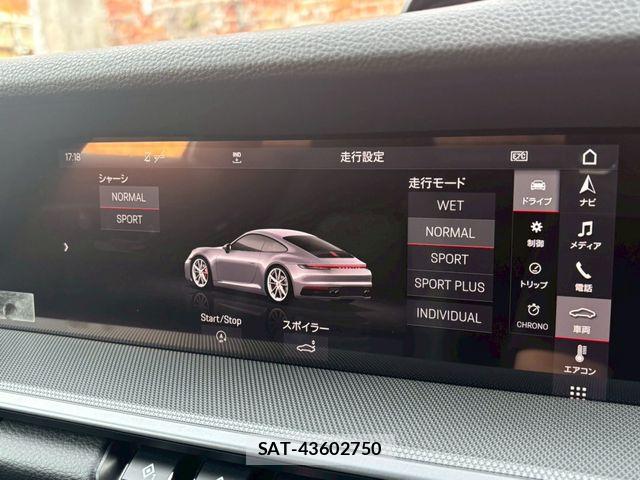 Porsche 911 2021-04 7251912-21