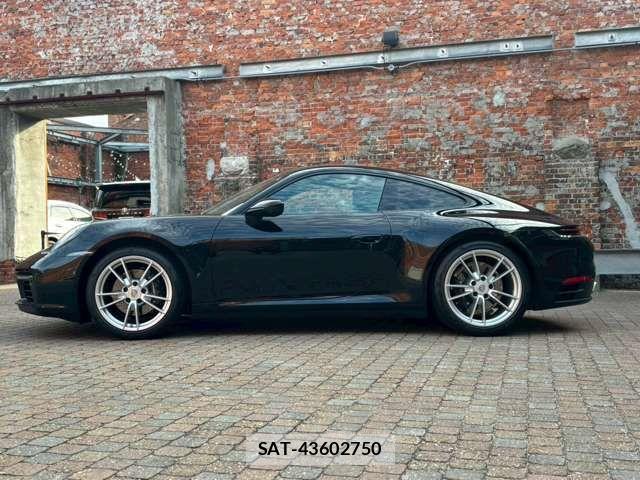 Porsche 911 2021-04 7251912-7
