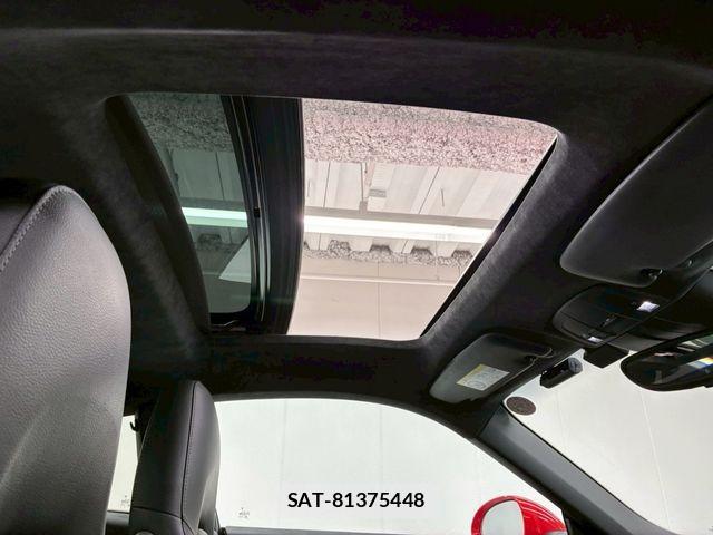 Porsche 911 2017-02 7251909-1