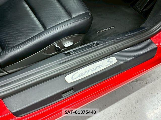 Porsche 911 2017-02 7251909-21