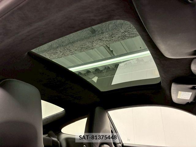 Porsche 911 2017-02 7251909-25