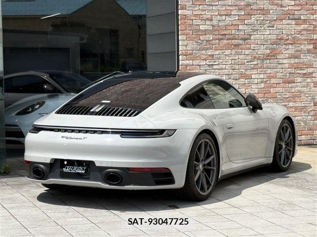 Porsche 911 2023-12 7272702-1