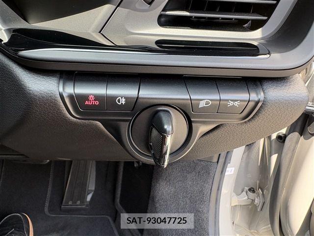 Porsche 911 2023-12 7272702-19