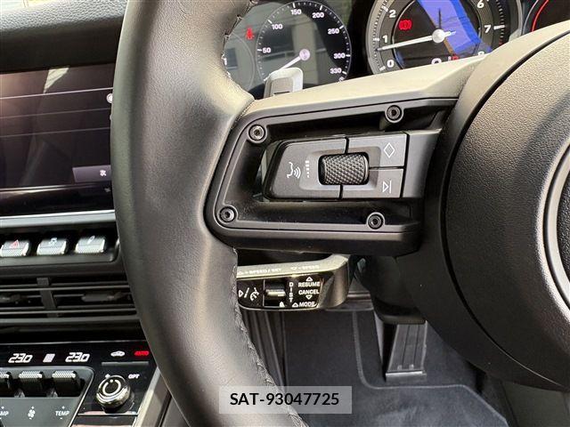 Porsche 911 2023-12 7272702-22