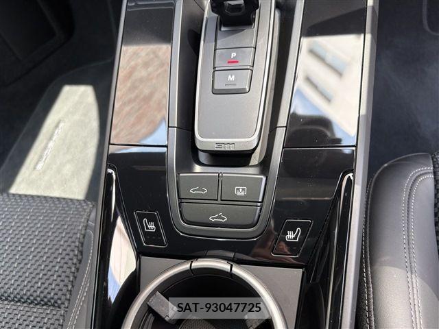 Porsche 911 2023-12 7272702-25