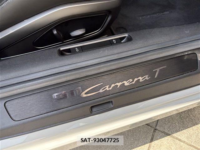 Porsche 911 2023-12 7272702-29