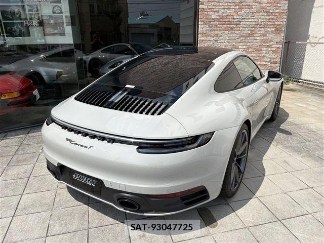 Porsche 911 2023-12 7272702-6
