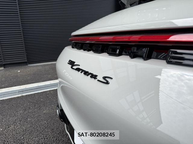 Porsche 911 2020-06 7329343-9