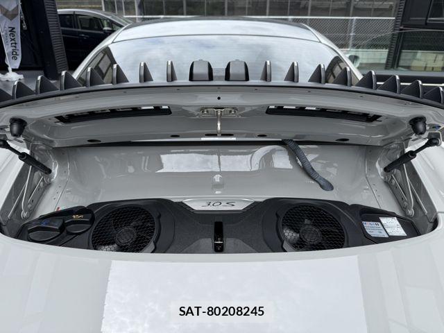 Porsche 911 2020-06 7329343-10