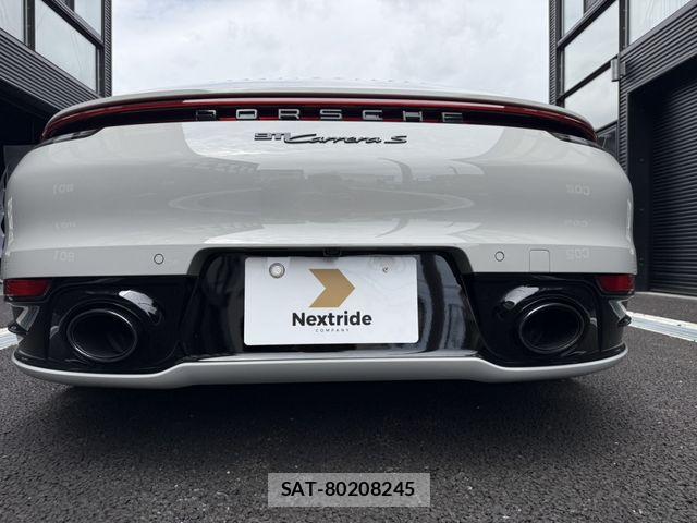 Porsche 911 2020-06 7329343-11